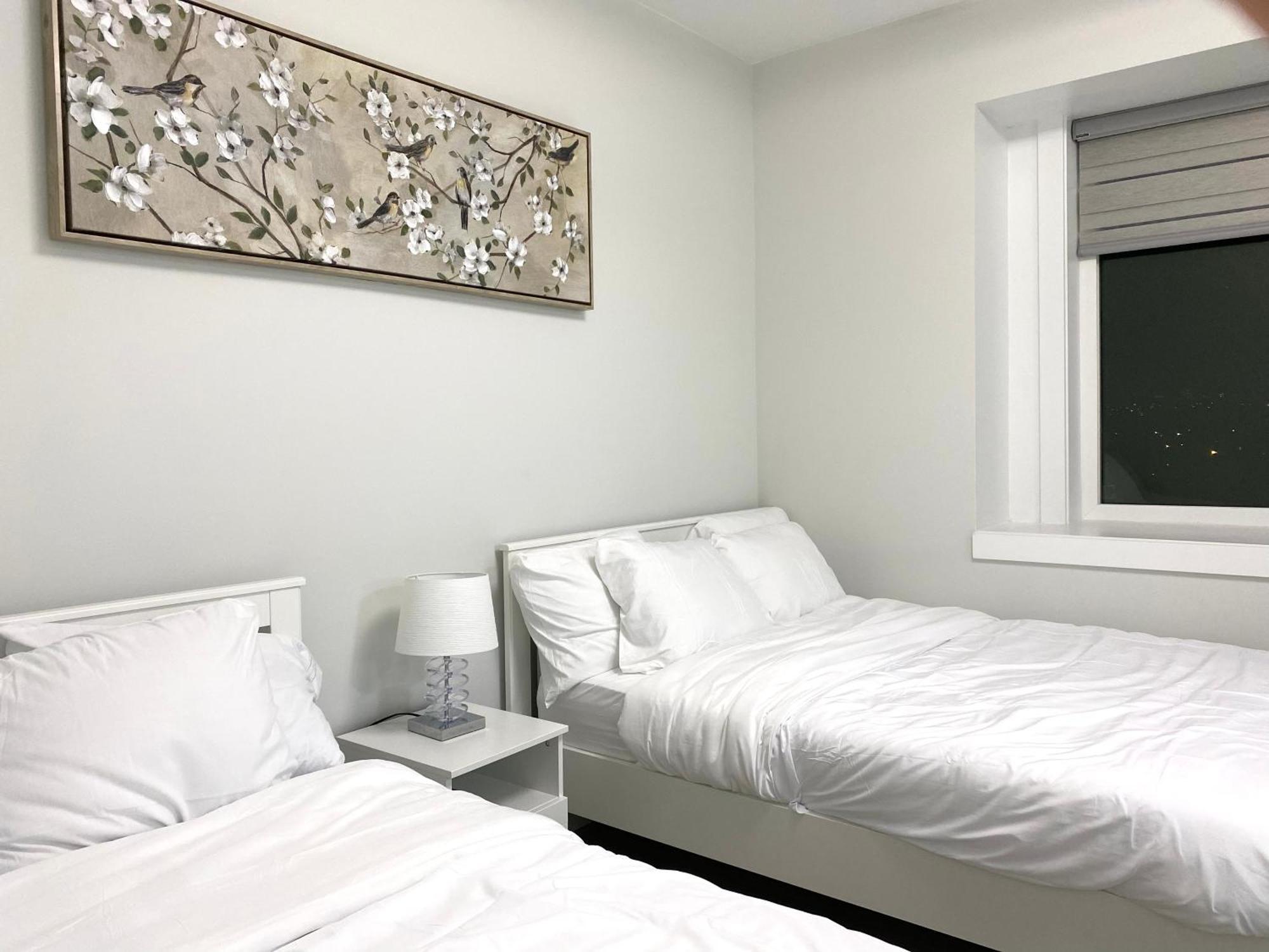 Modern And New House Near Pne With Big Garden And Free Parking Apartment Vancouver Luaran gambar