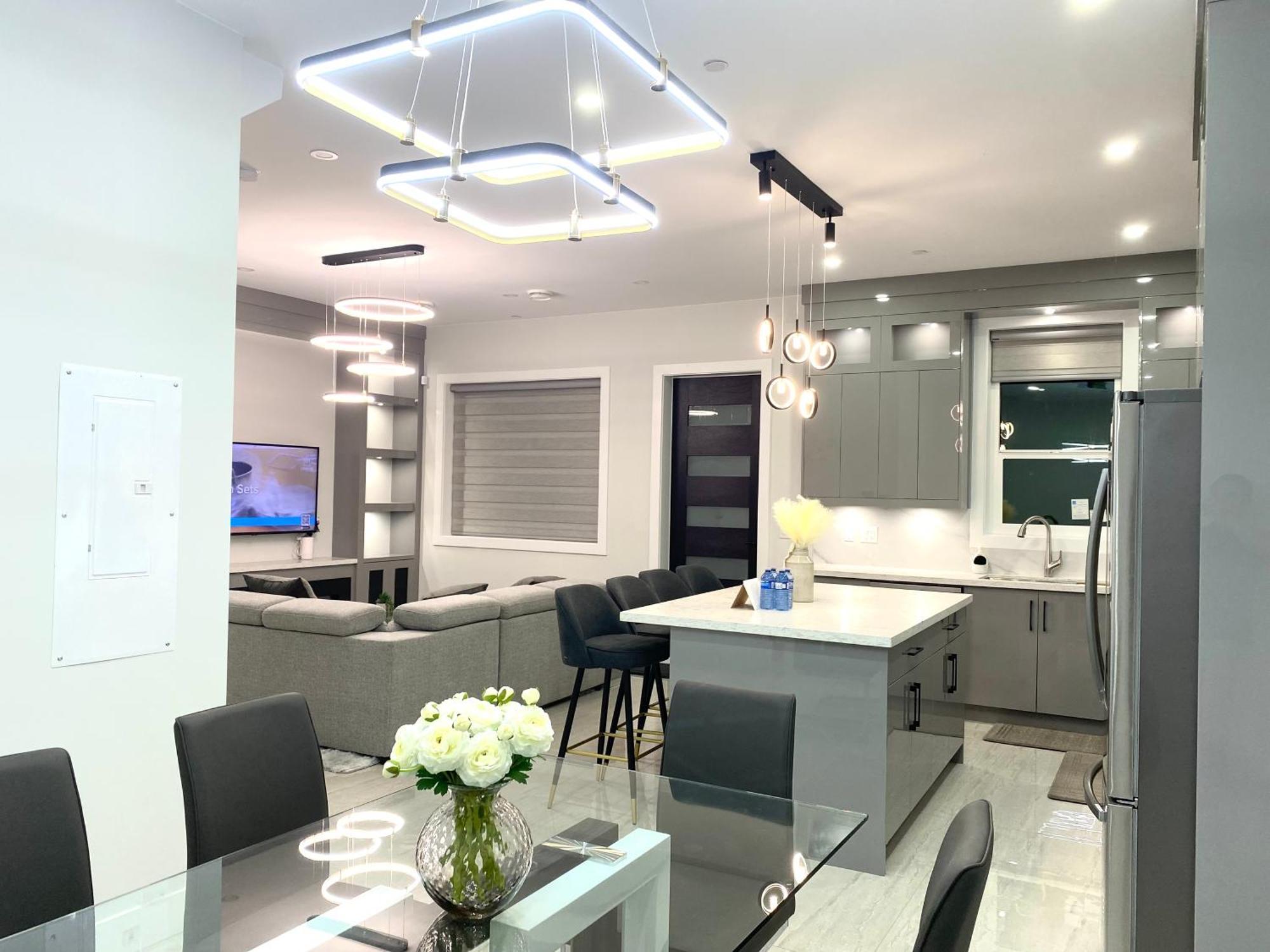Modern And New House Near Pne With Big Garden And Free Parking Apartment Vancouver Luaran gambar