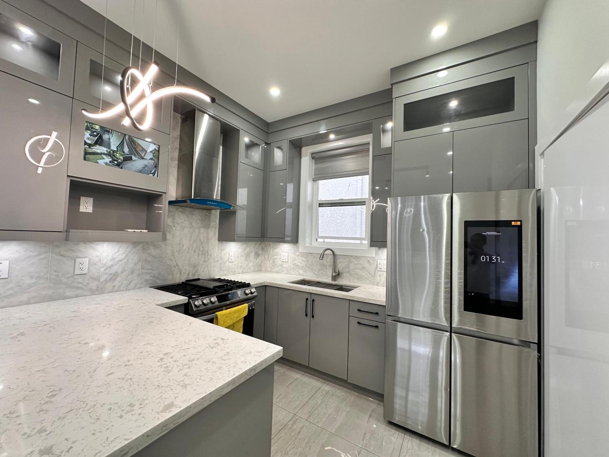 Modern And New House Near Pne With Big Garden And Free Parking Apartment Vancouver Luaran gambar